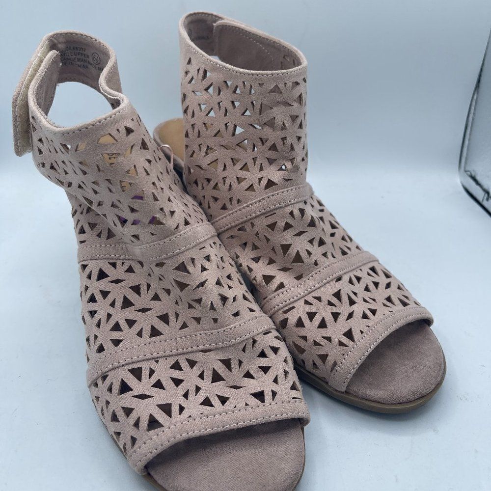 Seychelles Pink Open Toe Booties 6.5